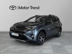 Mörkgrå Begagnad 2017 Toyota RAV4 Hybrid SUV | 189 000 kr (Lite dyr)