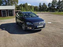 Blå Begagnad 2012 VW Passat Kombi | 45 000 kr (Bra pris)
