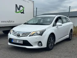 Vit Begagnad 2012 Toyota Avensis Business Edition Kombi | 64 999 kr (Bra pris)
