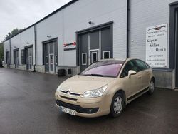 Ljusbrun Begagnad 2007 Citroën C4 Halvkombi | 29 900 kr (Marknadspris)