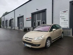 Ljusbrun Begagnad 2007 Citroën C4 Halvkombi | 33 900 kr (Marknadspris)