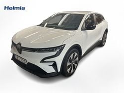 Vit Begagnad 2023 Renault Mégane Evolution Halvkombi | 289 000 kr (Marknadspris)