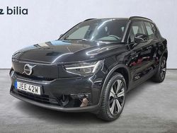Svart Begagnad 2022 Volvo XC40 Plus SUV | 364 900 kr