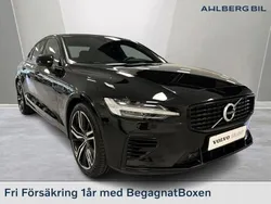Svart Begagnad 2021 Volvo S60 R-Design Sedan | 379 500 kr (Marknadspris)