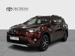 Mörkröd Begagnad 2016 Toyota RAV4 Hybrid Active SUV | 178 000 kr (Marknadspris)