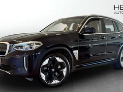 Svart (black) Begagnad 2021 BMW iX3 Impressive SUV | 418 700 kr (Superpris)