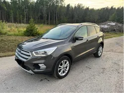 Grå Begagnad 2019 Ford Kuga Titanium SUV | 135 000 kr