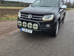 Svart Begagnad 2015 VW Amarok Highline Pickup | 185 000 kr (Superpris)