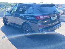 Svart Begagnad 2022 BMW X5 M Sport SUV | 749 000 kr (Dyr)