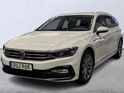 Vit Begagnad 2021 VW Passat Kombi | 264 500 kr (Marknadspris)