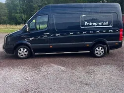 Svart Begagnad 2008 VW Crafter Van | 75 000 kr