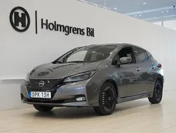 Grå/silver Begagnad 2023 Nissan Leaf Acenta Halvkombi | 198 800 kr (Marknadspris)