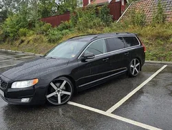 Svart Begagnad 2014 Volvo V70 Kombi | 92 900 kr (Marknadspris)