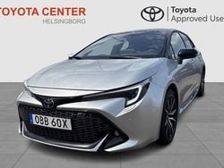 Silver Begagnad 2023 Toyota Corolla Hybrid Sport Halvkombi | 339 900 kr (Dyr)