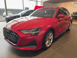 Röd Ny 2025 Audi A3 Sportback e-tron Premium Sedan | 459 000 kr (Bra pris)