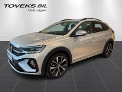 Silver (reflex silver metallic) Ny 2025 VW Taigo R-line SUV | 326 300 kr (Marknadspris)