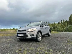 Grå Begagnad 2011 Ford Kuga SUV | 70 000 kr (Marknadspris)