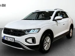 Vit Begagnad 2022 VW T-Roc Life SUV | 239 900 kr (Marknadspris)