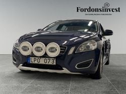 Blå Begagnad 2013 Volvo V60 Momentum Kombi | 119 900 kr (Lite dyr)