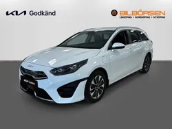 Vit (/wd/ casa white s) Begagnad 2022 Kia Ceed Sportswagon Advance Kombi | 259 900 kr (Marknadspris)