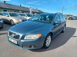 Blå Begagnad 2012 Volvo V70 Momentum Kombi | 109 900 kr (Marknadspris)