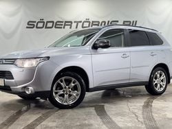 Silver Begagnad 2013 Mitsubishi Outlander SUV | 139 900 kr (Dyr)