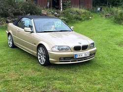 Gul Begagnad 2001 BMW 330 Cabriolet Cab | 90 000 kr (Bra pris)