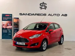 Röd Begagnad 2013 Ford Fiesta Titanium Halvkombi | 69 900 kr (Marknadspris)