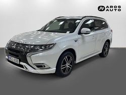 Vit Begagnad 2019 Mitsubishi Outlander P-HEV Edition SUV | 269 900 kr (Marknadspris)