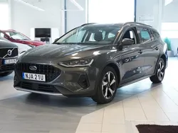 Grå (magnetic) Begagnad 2023 Ford Focus Active Kombi | 234 900 kr (Marknadspris)