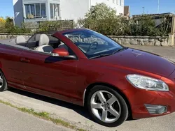 Röd Begagnad 2010 Volvo C70 Momentum Cab | 155 000 kr (Dyr)