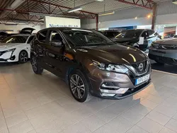 Brun Begagnad 2018 Nissan Qashqai SUV | 169 900 kr (Marknadspris)