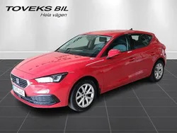 Röd (pure red) Begagnad 2022 Seat Leon Style Kombi | 199 900 kr (Marknadspris)