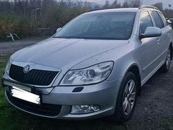 Silver Begagnad 2009 Skoda Octavia Kombi | 55 000 kr (Dyr)