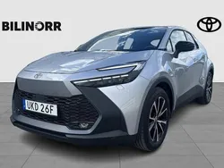 Silver Ny 2024 Toyota C-HR SUV | 424 900 kr (Marknadspris)