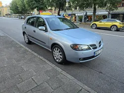 Blå Begagnad 2004 Nissan Almera Halvkombi | 32 000 kr (Dyr)
