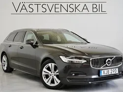 Grå Begagnad 2020 Volvo V90 Momentum Kombi | 294 000 kr (Bra pris)