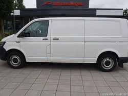 Vit ofärgade Begagnad 2016 VW T6 Van | 109 900 kr