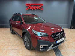 Ljusröd Begagnad 2023 Subaru Outback SUV | 379 000 kr (Marknadspris)
