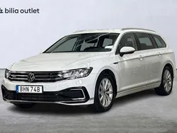 Vit Begagnad 2021 VW Passat GTE Kombi | 249 900 kr (Marknadspris)