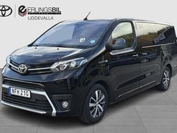 Svart Begagnad 2021 Toyota Proace Van | 289 900 kr (Marknadspris)