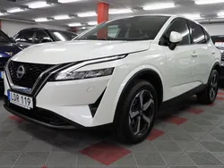 Vit Begagnad 2023 Nissan Qashqai 360º SUV | 289 500 kr (Bra pris)