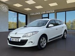 Vit Begagnad 2011 Renault Mégane GrandTour Kombi | 54 900 kr (Marknadspris)