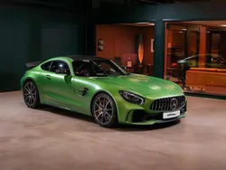 Grön Begagnad 2017 Mercedes AMG GT R AMG Sportkupé | 1 749 900 kr