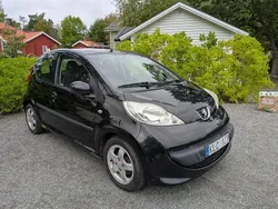 Svart Begagnad 2008 Peugeot 107 Halvkombi | 21 000 kr (Marknadspris)