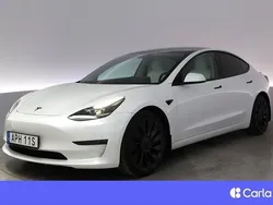 Vit Begagnad 2021 Tesla Model 3 Performance Sedan | 335 900 kr (Marknadspris)