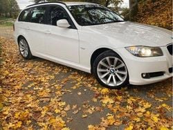 Vit Begagnad 2011 BMW 320 Advantage Kombi | 67 000 kr (Marknadspris)