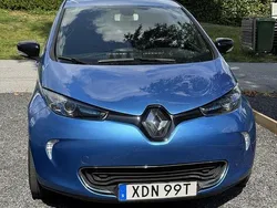 Begagnad 2019 Renault Zoe Iconic Halvkombi | 116 500 kr (Marknadspris)