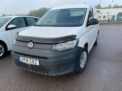 Vit Begagnad 2023 VW Caddy Minibuss | 249 000 kr (Marknadspris)