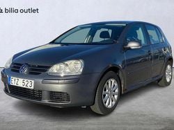 Mörkgrå Begagnad 2007 VW Golf V Halvkombi | 14 900 kr (Superpris)